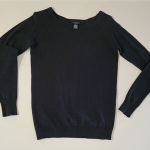 Rue21 Black Crewneck Sweater